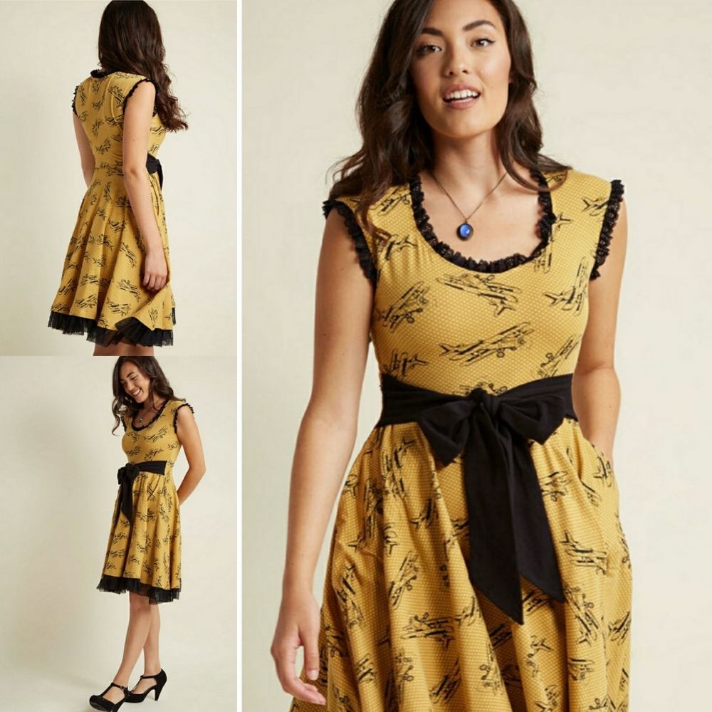 MODCLOTH EFFIE'S HEART AIRPLANE A LINE DRESS *548